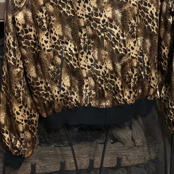 XL 100% Silk cheetah leopard print bomber jacket - Picture 8 of 14